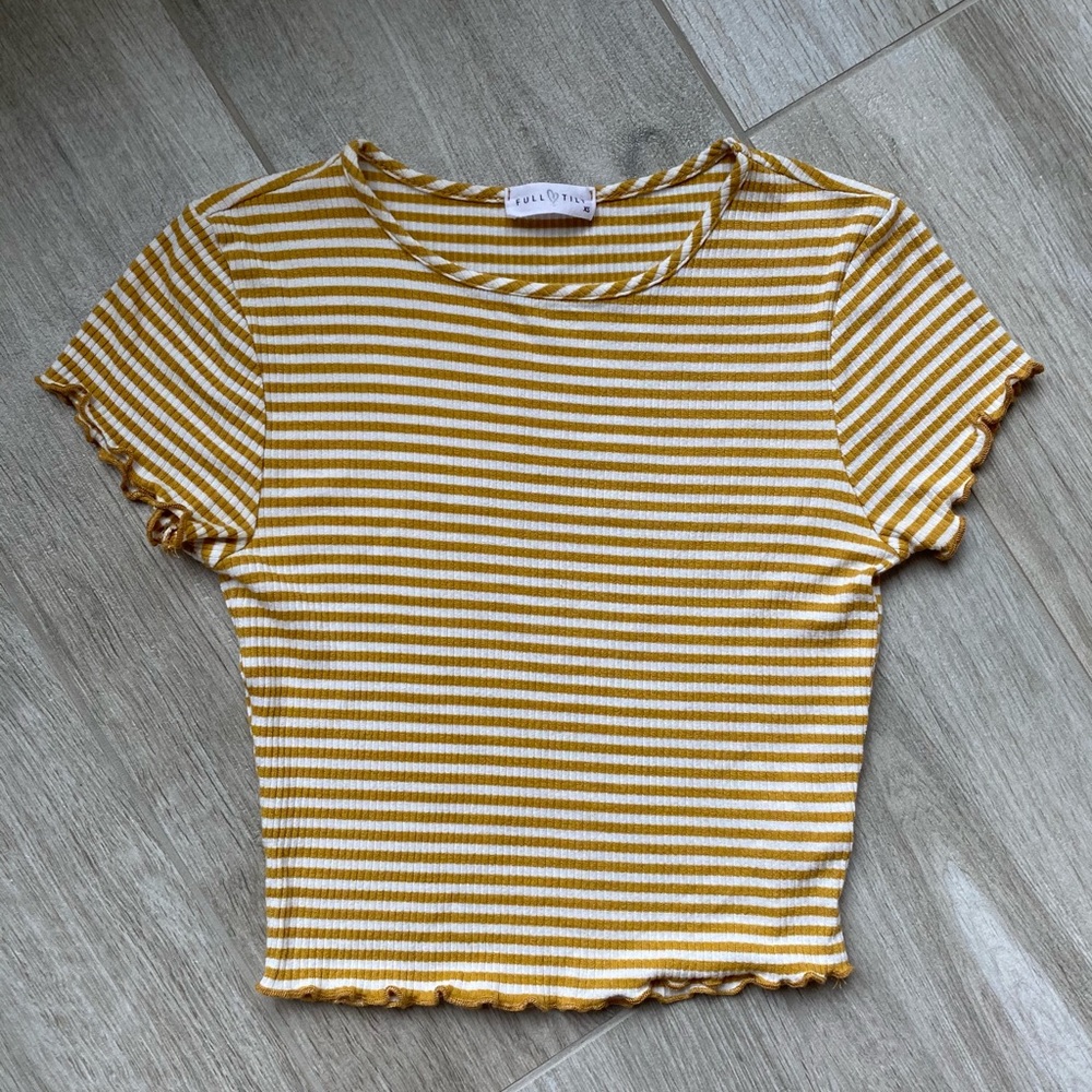 Tillys Full Tilt Yellow/White Cropped T-shirt Top